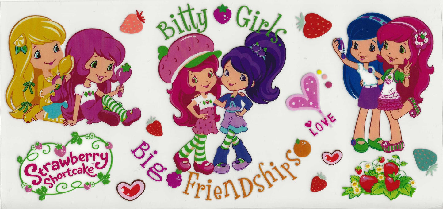 Strawberry Shortcake 12 - Hugging friend